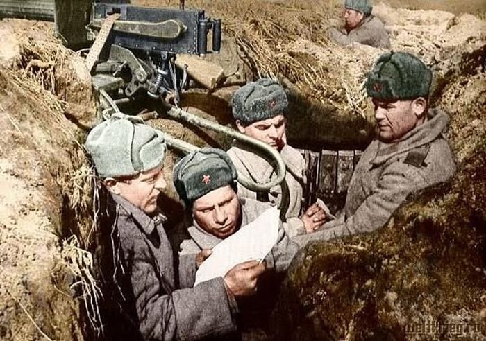 History: World War color photography