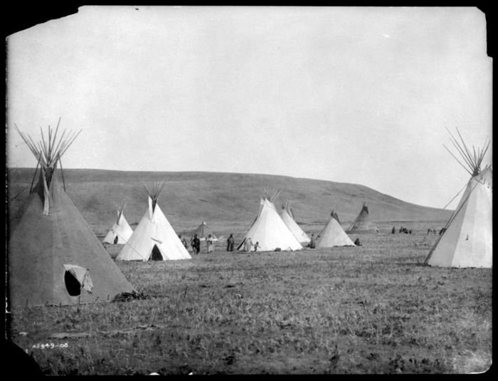 History: The North American Indian by Edward S. Curtis