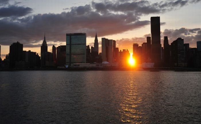 Manhattanhenge, Manhattan Solstice, New York City, United States