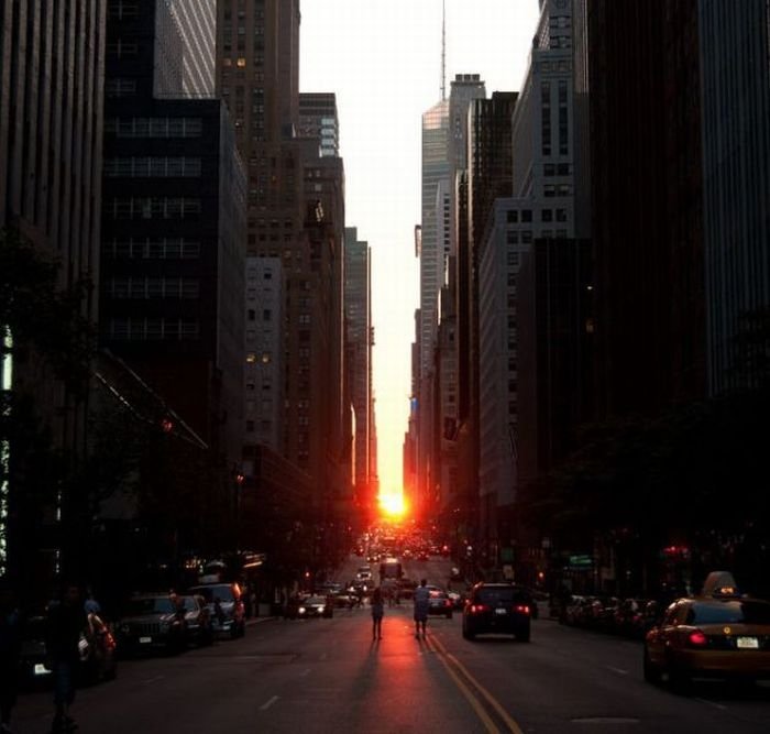 Manhattanhenge, Manhattan Solstice, New York City, United States