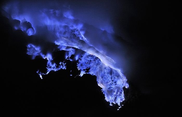 Kawah Ijen at night by Olivier Grunewald