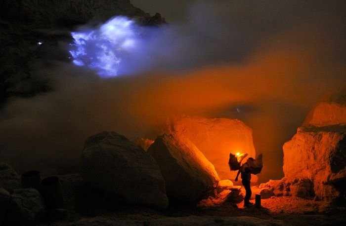 Kawah Ijen at night by Olivier Grunewald