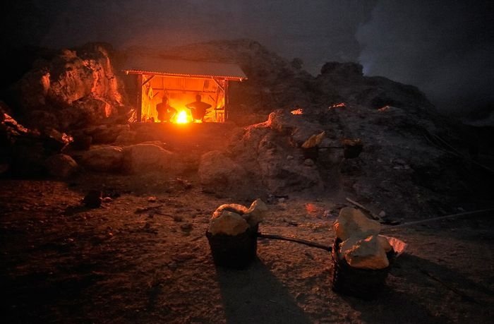 Kawah Ijen at night by Olivier Grunewald