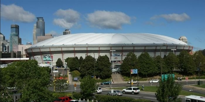 Hubert H. Humphrey Metrodome roof collapses