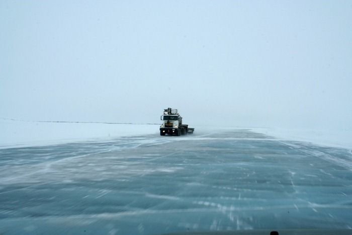 Ice road to Tuktoyaktuk, Canada