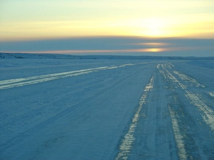 Ice road to Tuktoyaktuk, Canada