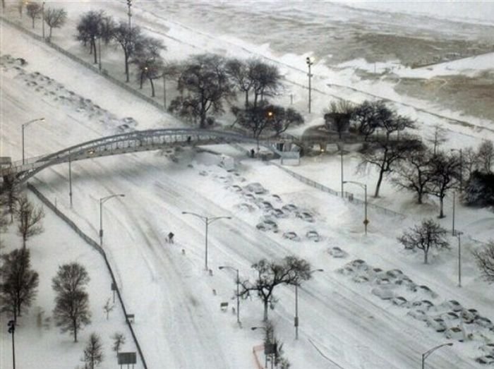 2011 Groundhog Day Blizzard, North America