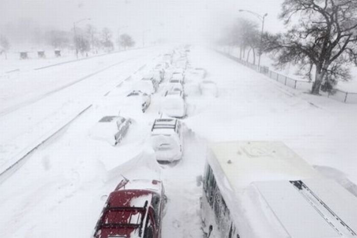 2011 Groundhog Day Blizzard, North America