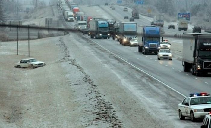 2011 Groundhog Day Blizzard, North America