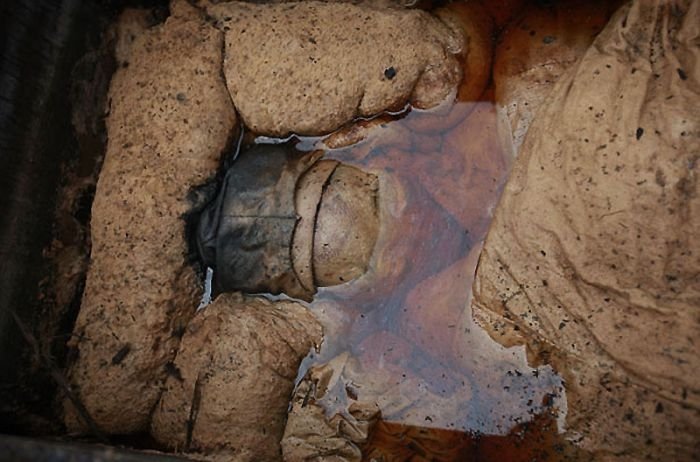 700 year-old mummy discovery, Ming dynasty, Taizhou, China