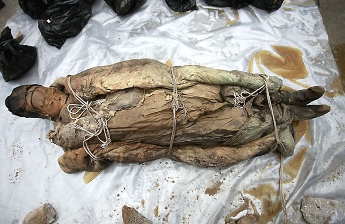 700 year-old mummy discovery, Ming dynasty, Taizhou, China