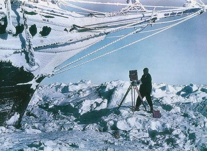 History: Antarctica in color by Frank Hurley, 1915