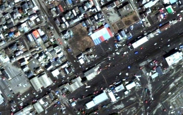 Aerial photos before and after 2011 earthquake and tsunami, Japan