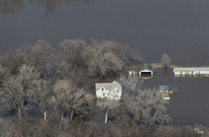 2011 Red River Flood, North Dakota, Minnesota, United States