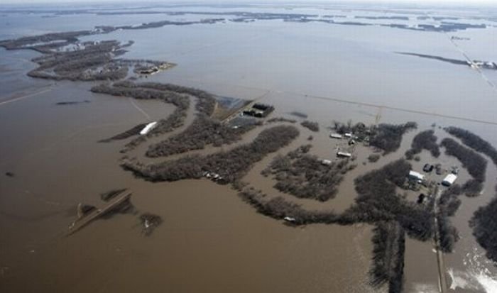 2011 Red River Flood, North Dakota, Minnesota, United States