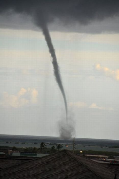 hawaiian tornadoes