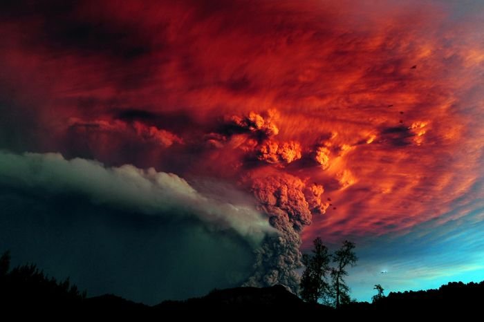 Puyehue volcano eruption, Andes, Chile