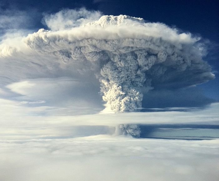 Puyehue volcano eruption, Andes, Chile