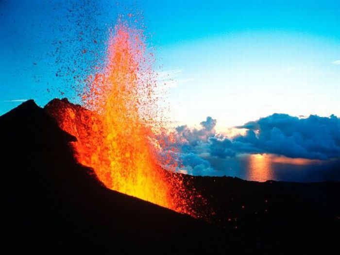 volcanoes around the world