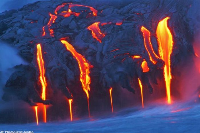 volcanoes around the world