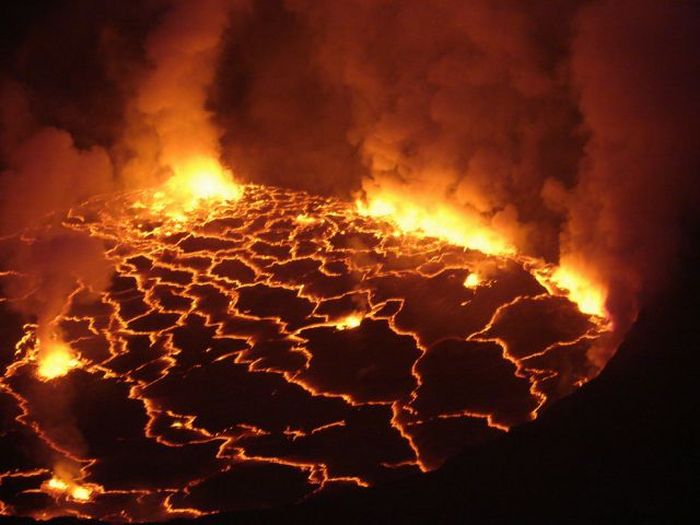 volcanoes around the world