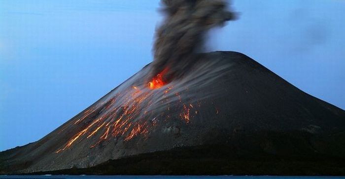 volcanoes around the world