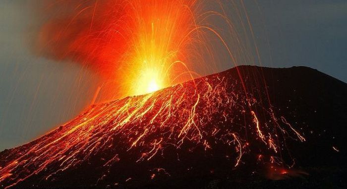 volcanoes around the world