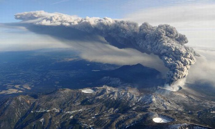 volcanoes around the world