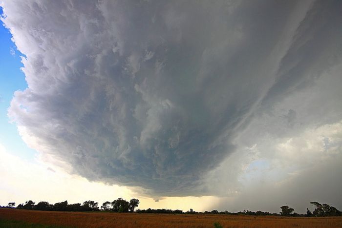 clouds formation before the storm