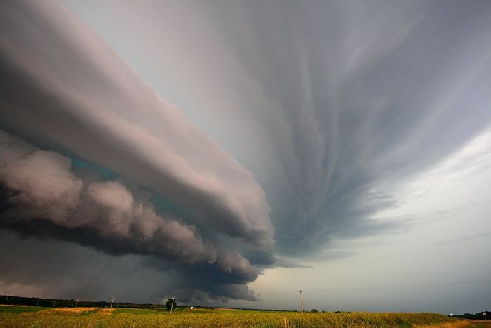 clouds formation before the storm