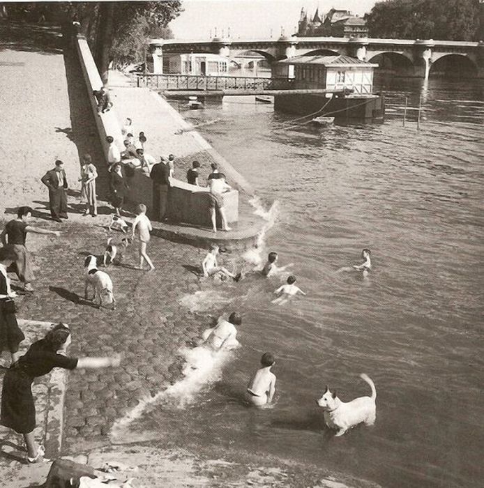 History: Old photos of Paris, 1900, France