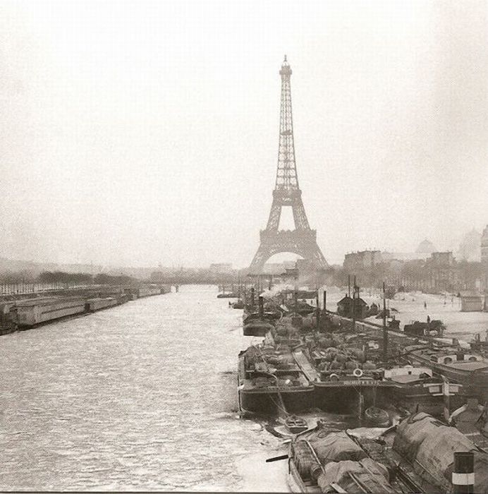 History: Old photos of Paris, 1900, France