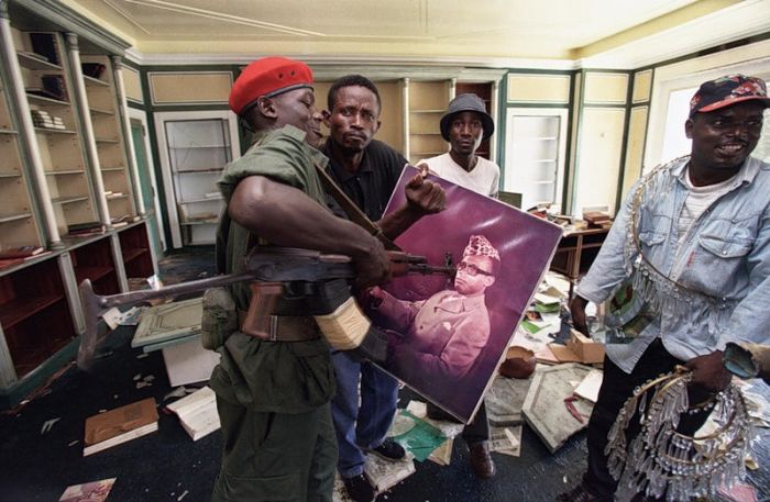 Rebels inside Muammar Muhammad al-Gaddafi villas, Libya