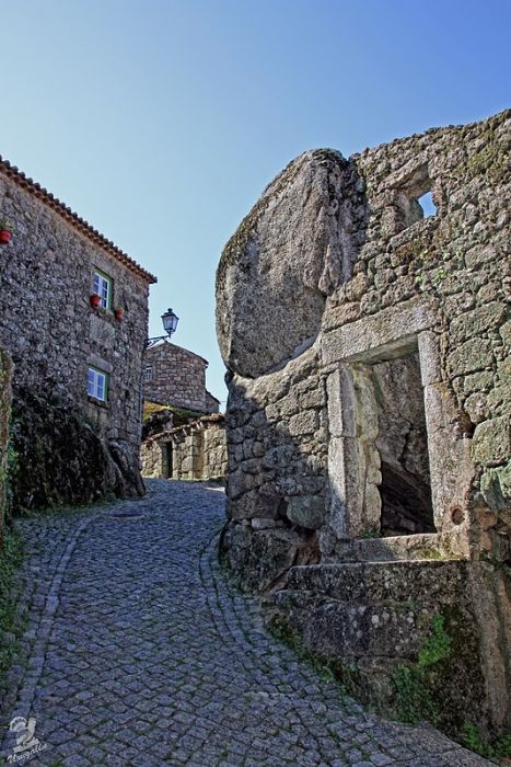 Monsanto village built among rocks, Portuguese Freguesia, Idanha-a-Nova, Portugal