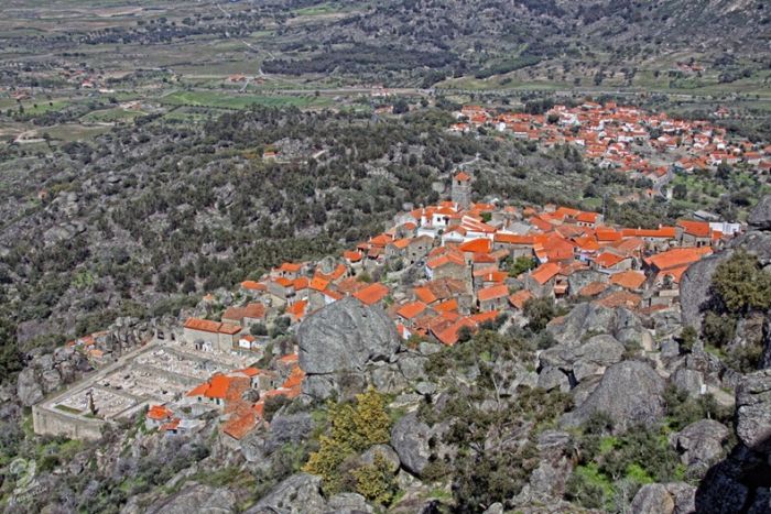 Monsanto village built among rocks, Portuguese Freguesia, Idanha-a-Nova, Portugal