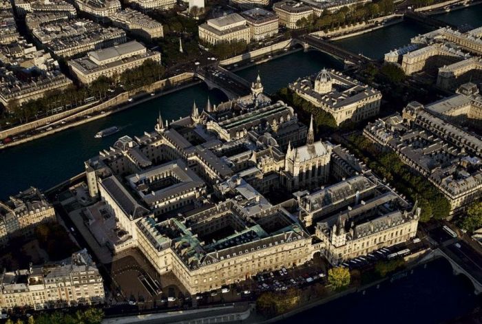 Bird's-eye view of Paris, France