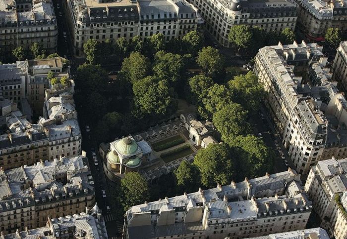 Bird's-eye view of Paris, France