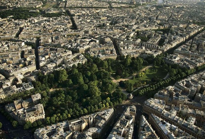 Bird's-eye view of Paris, France