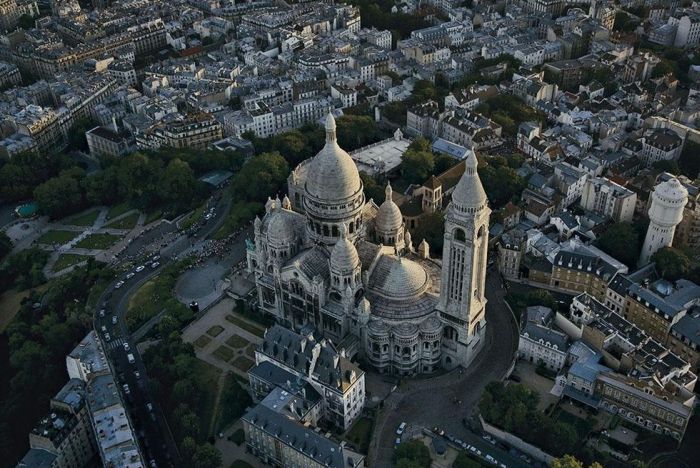 Bird's-eye view of Paris, France