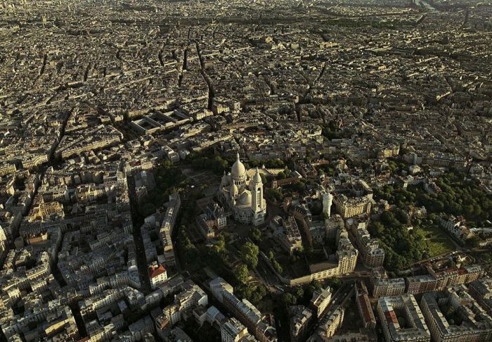 Bird's-eye view of Paris, France