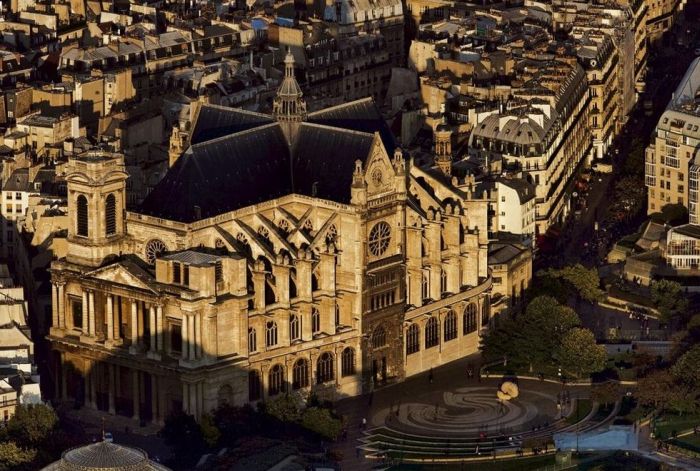 Bird's-eye view of Paris, France