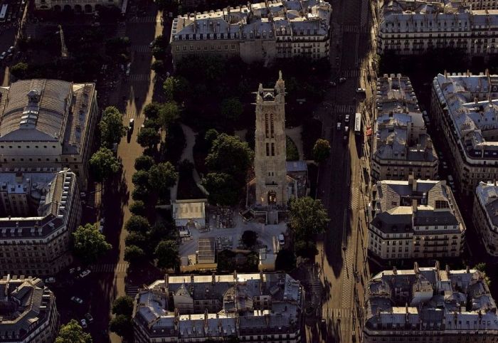 Bird's-eye view of Paris, France