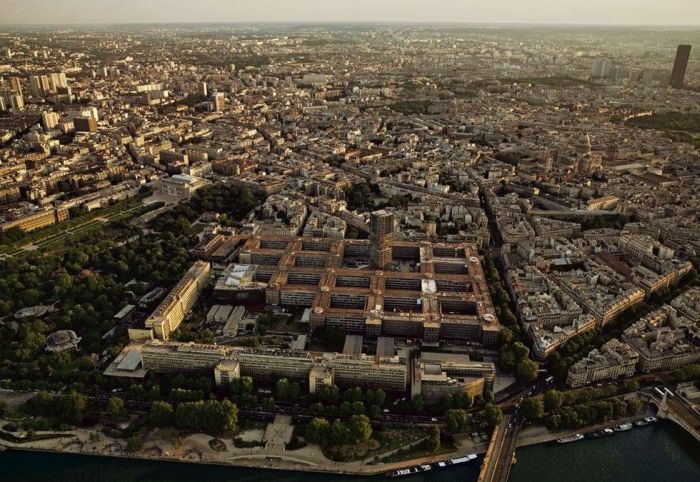 Bird's-eye view of Paris, France