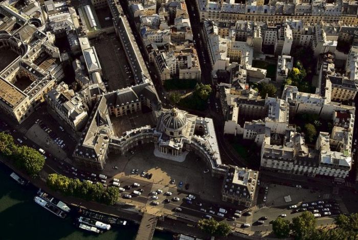 Bird's-eye view of Paris, France