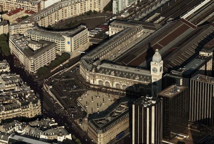 Bird's-eye view of Paris, France