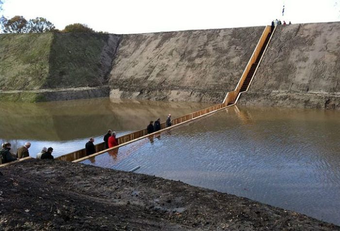 Fort de Roovere bridge, West Brabant Water Line, Netherlands