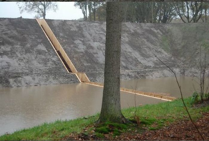 Fort de Roovere bridge, West Brabant Water Line, Netherlands