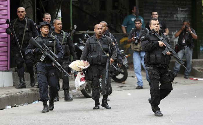 Police fight against drug traffickers, illegal drug trade, Brazilia