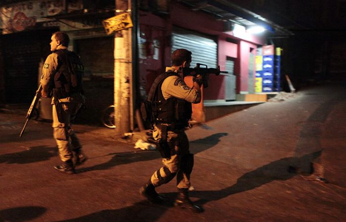 Police fight against drug traffickers, illegal drug trade, Brazilia