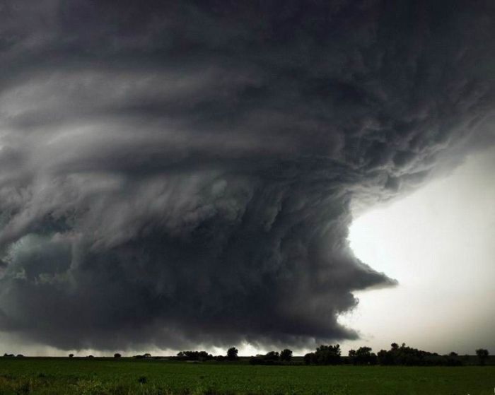 storms, lightnings and tornadoes